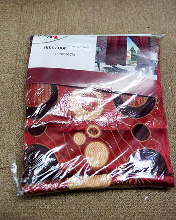 Curtain - Circle Pattern in Red Theme