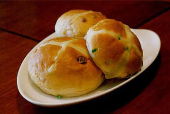 Hot Cross Bun